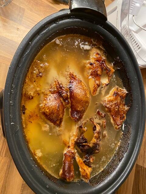 Bone broth / Bottenbouillon - Floris Vlees